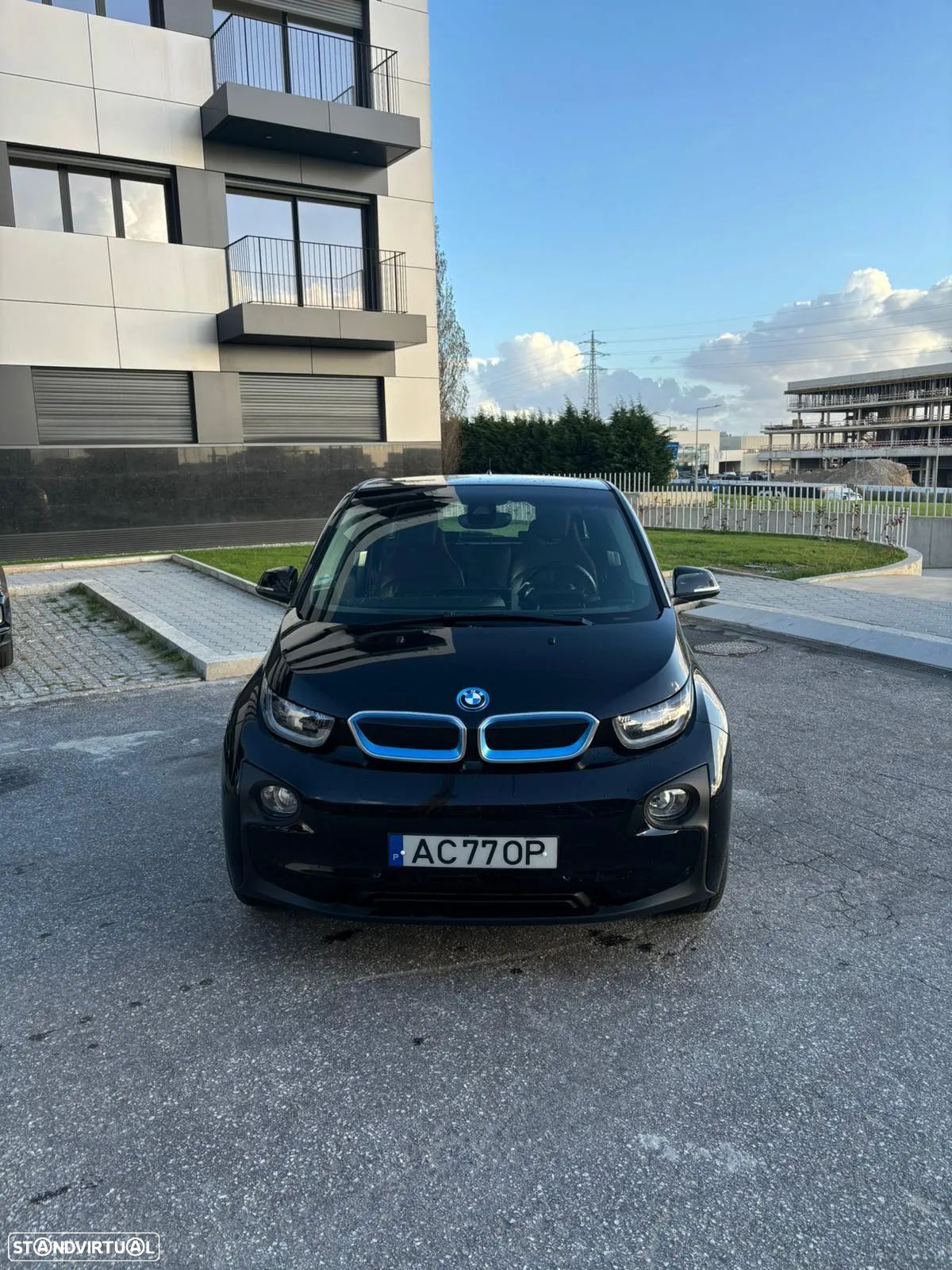 BMW i3 +Comfort Package Advance - 1