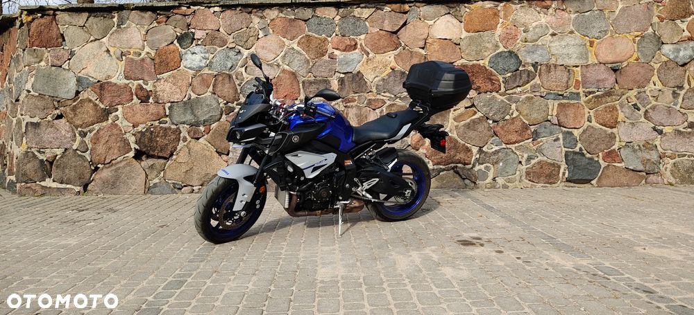 Yamaha MT - 6