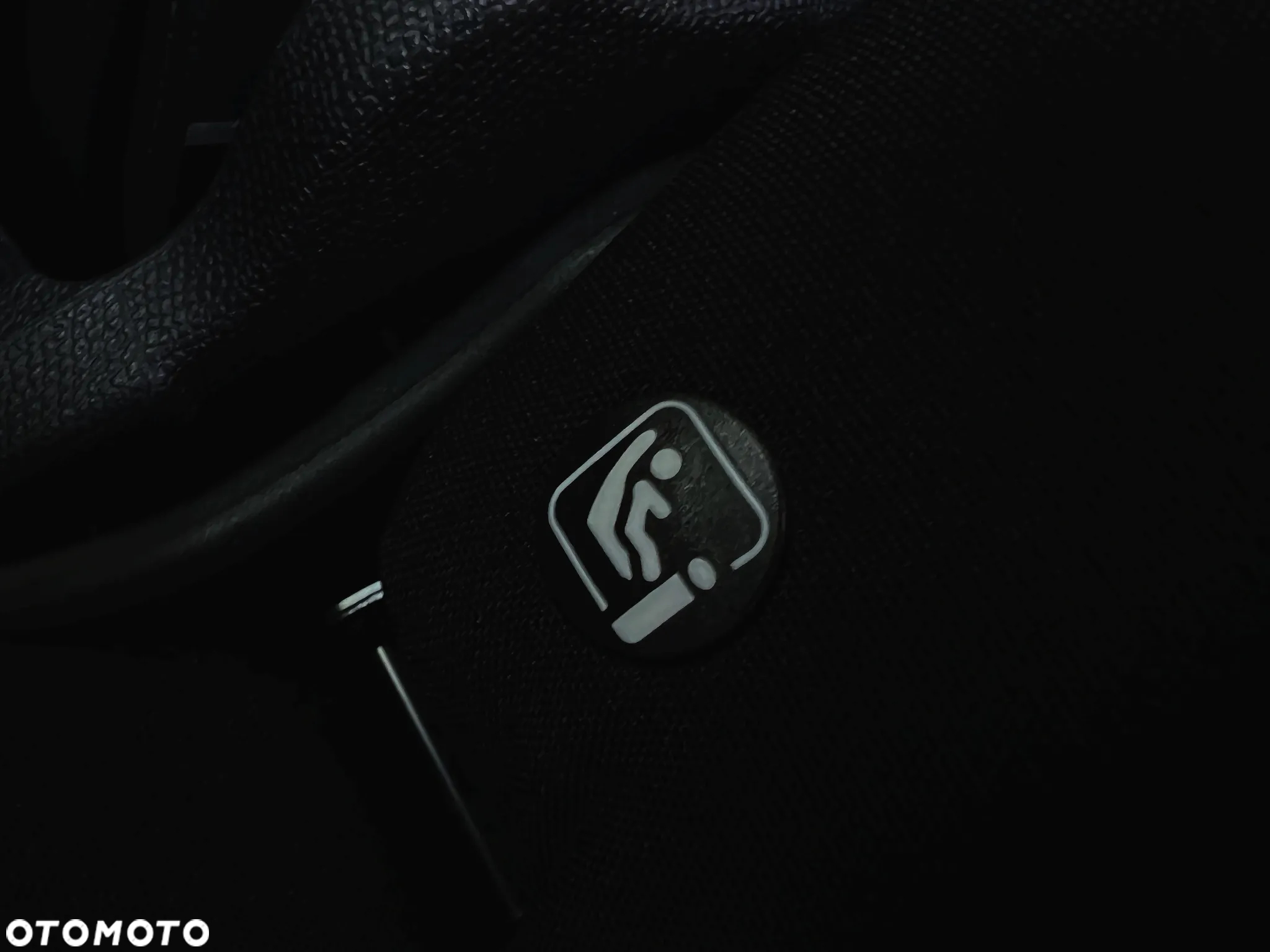 Citroën C5 Aircross 1.6 PureTech Shine EAT8 - 24