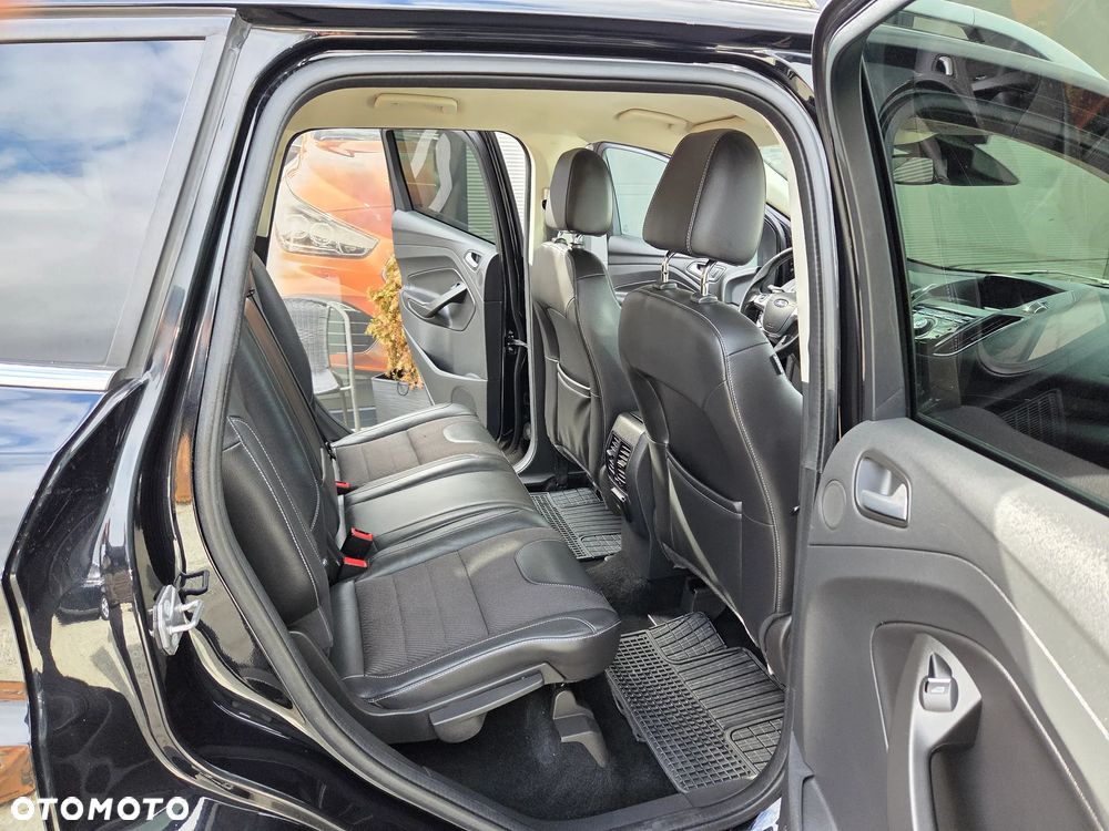 Ford Kuga 2.0 TDCi 4x4 Titanium - 15