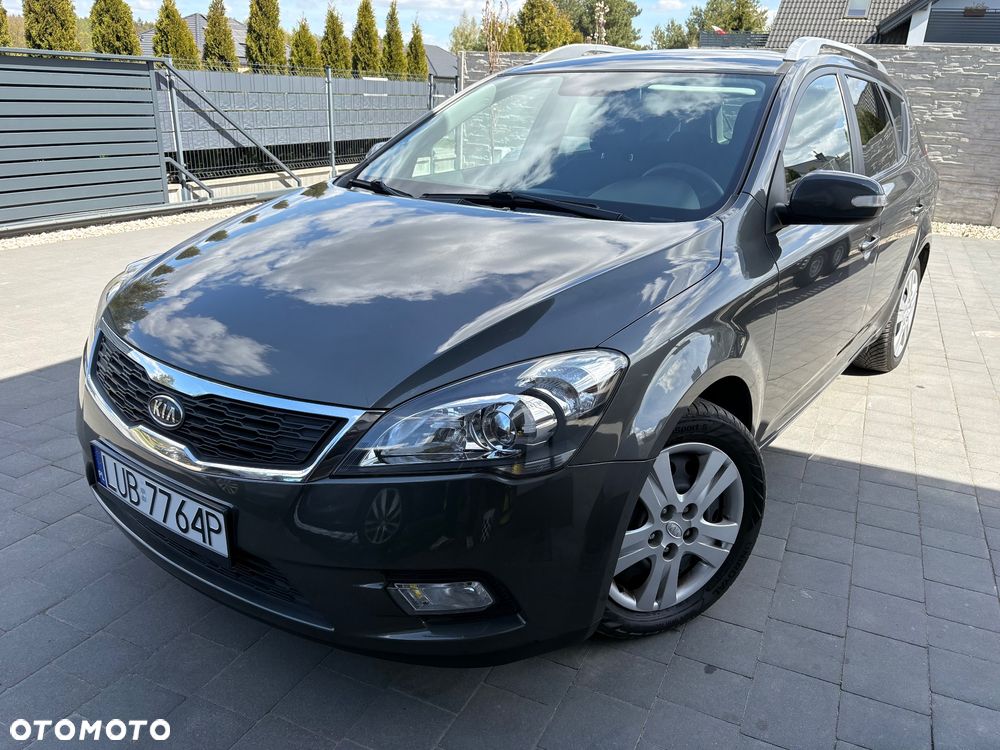 Kia Ceed 1.6 CRDi 90 Vision - 9