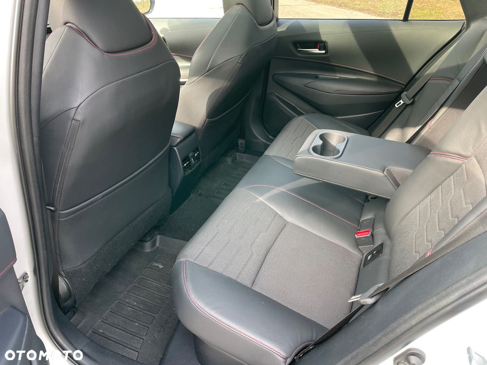 Toyota Corolla - 8