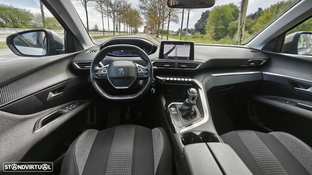 Peugeot 3008 1.5 BlueHDi Active Pack - 28