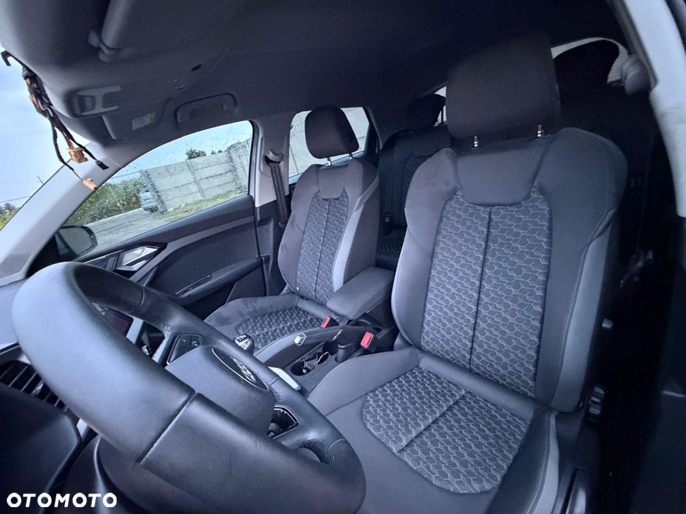 Audi A1 Sportback 25 TFSI Advanced - 10