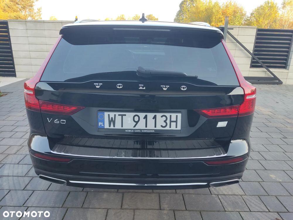 Volvo V60 T6 AWD Recharge Geartronic Inscription - 4