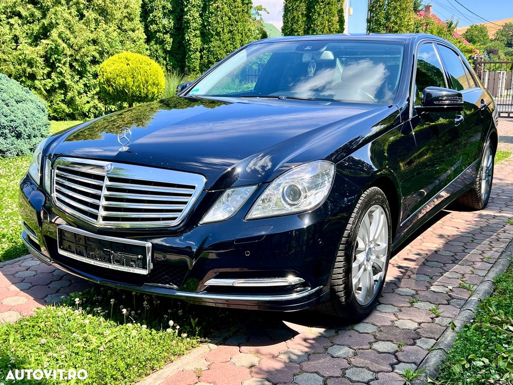 Mercedes-Benz E 300 BlueTEC HYBRID 7G-TRONIC Elegance - 2