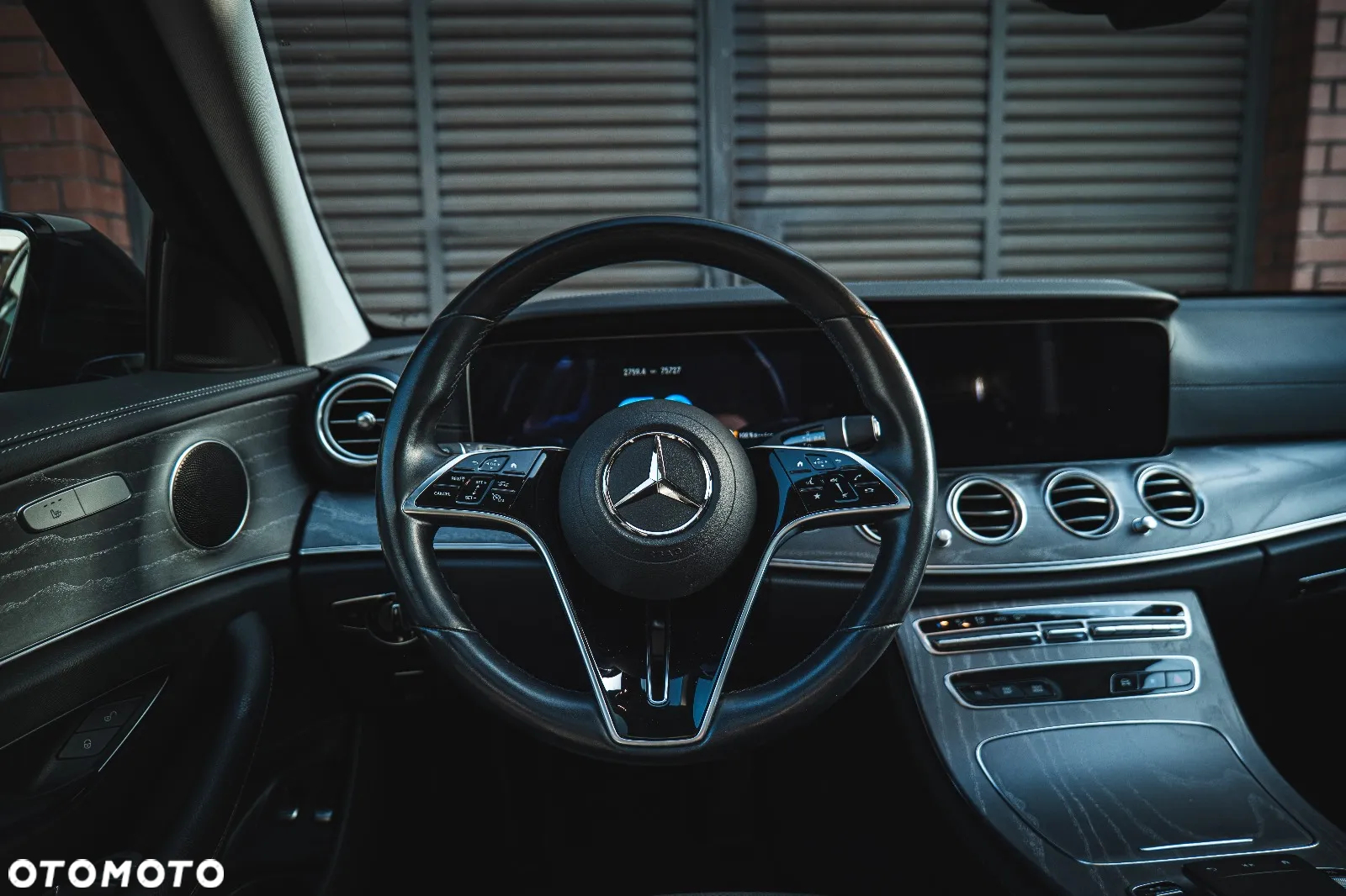 Mercedes-Benz Klasa E - 15