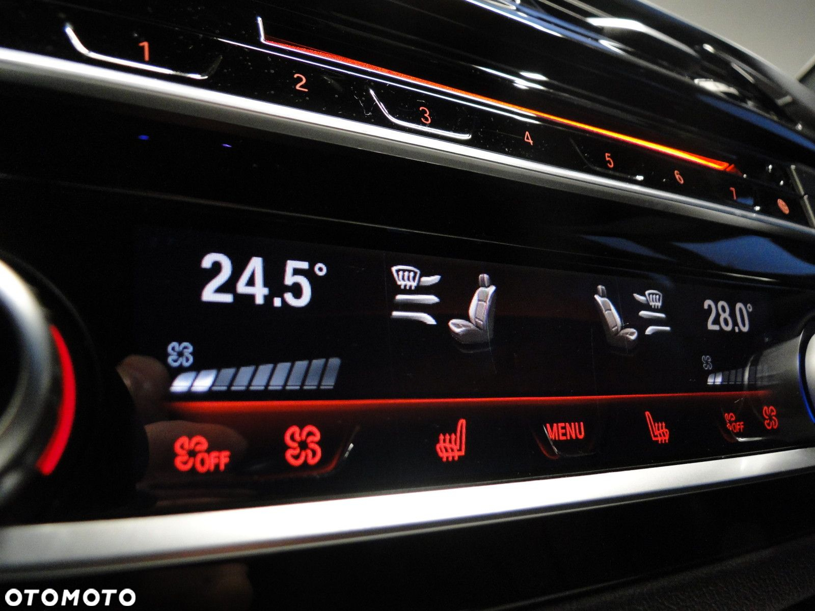 BMW Seria 5 M550d xDrive - 34