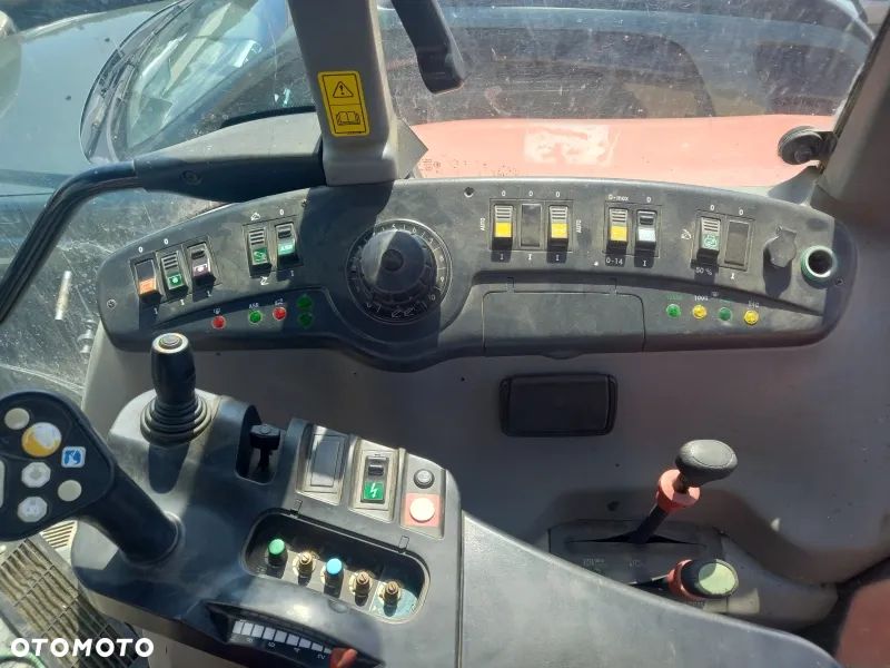 Kabina szyba drzwi dach części Steyr CVT150 Case CVX - 10