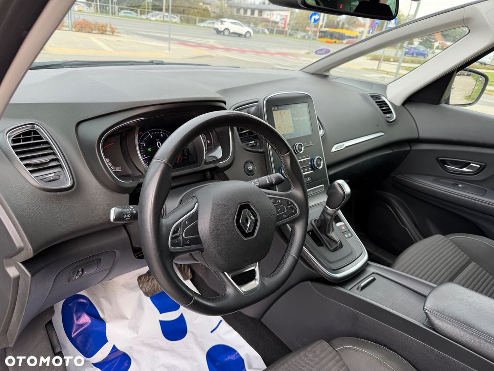 Renault Scenic ENERGY TCe 140 EDC BOSE EDITION - 16