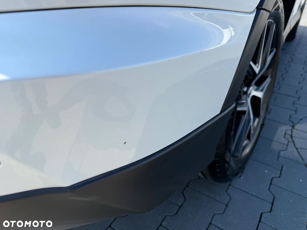 Toyota RAV4 Hybrid Prestige 4x2 - 32