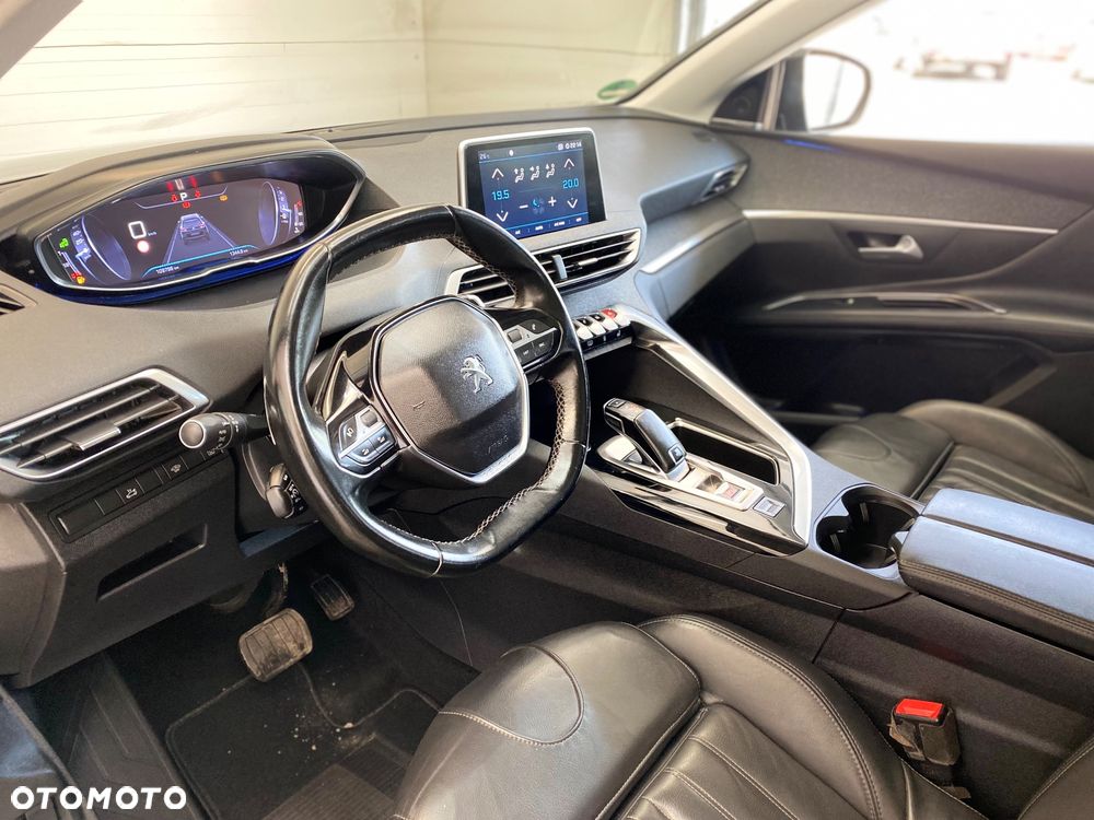 Peugeot 5008 2.0 BlueHDi Allure Pack S&S EAT8 - 11