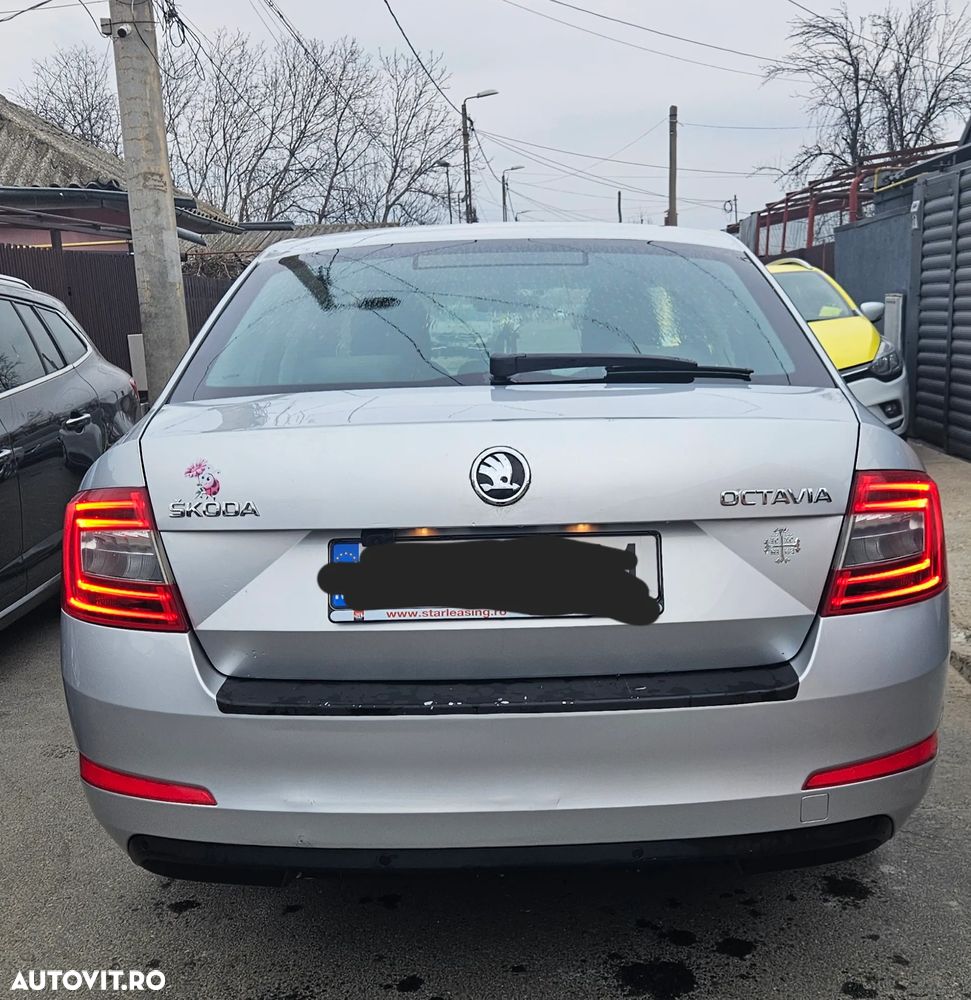 Skoda Octavia - 3