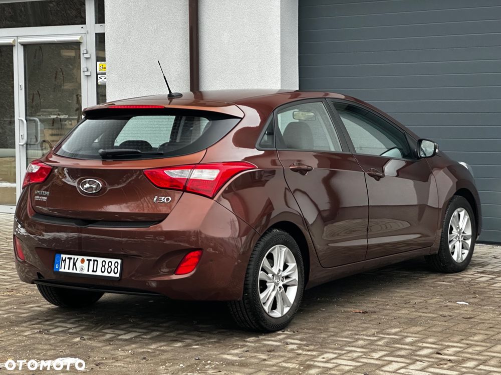 Hyundai i30 1.4 Premium - 5