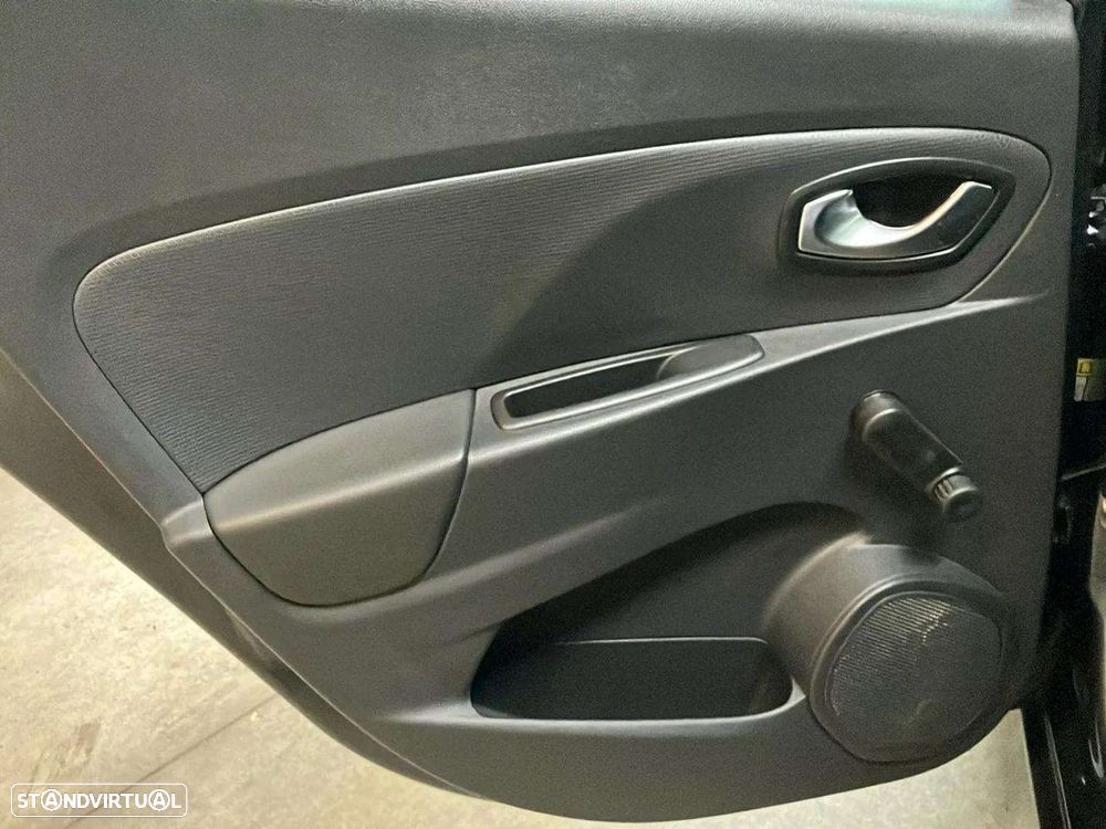 Renault Clio 0.9 TCe Limited - 22