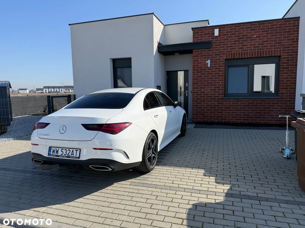 Mercedes-Benz CLA 200 AMG Line 7G-DCT - 7