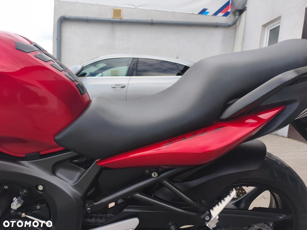 Yamaha FZ6 - 14