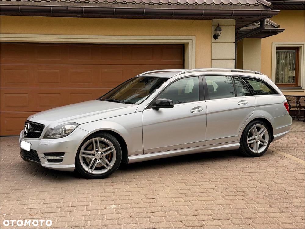 Mercedes-Benz Klasa C 250 CDI 4Matic 7G-TRONIC Avantgarde Edition - 3