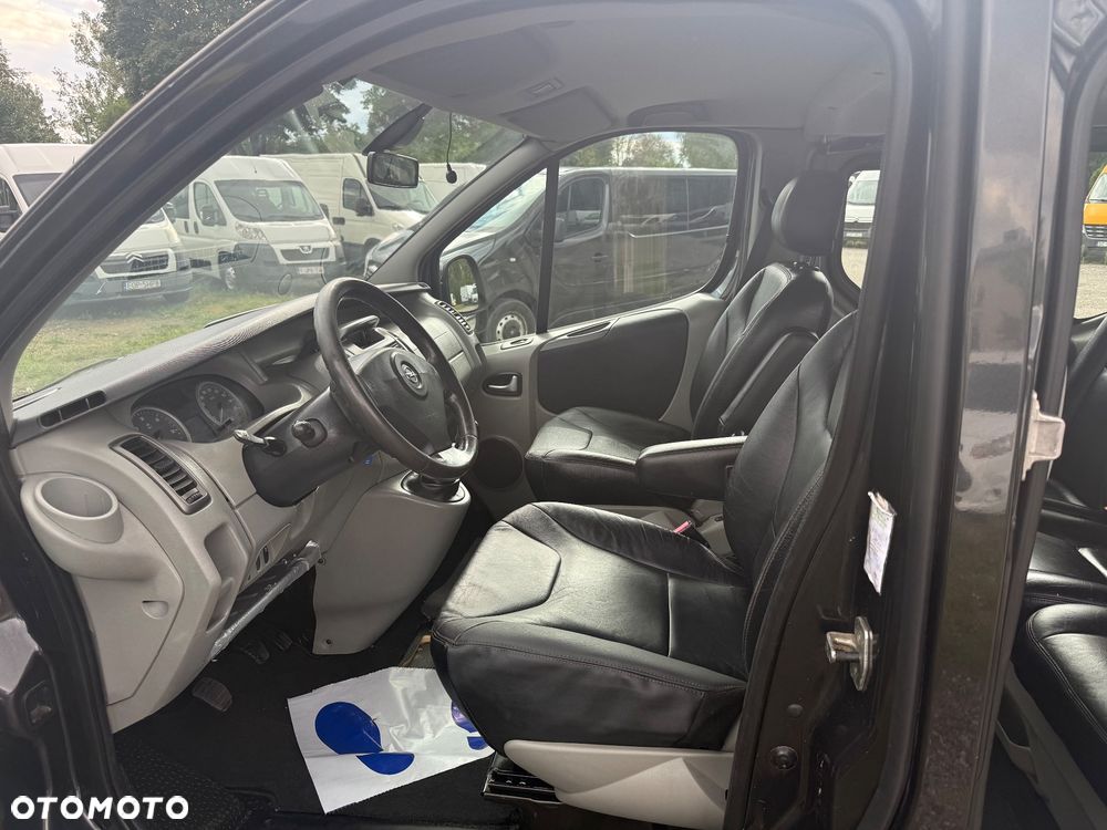 Opel Vivaro - 7