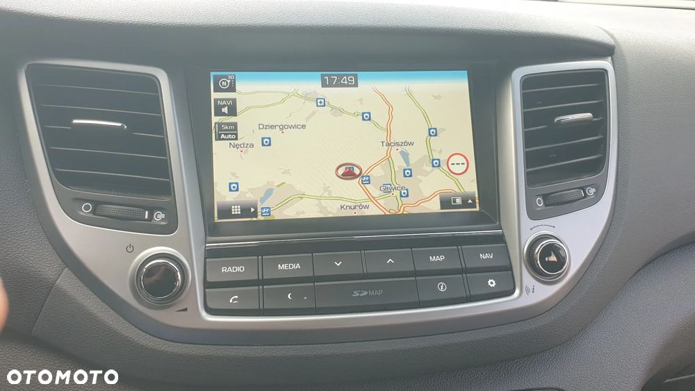 Hyundai Tucson blue 1.6 GDi 2WD Navi - 30