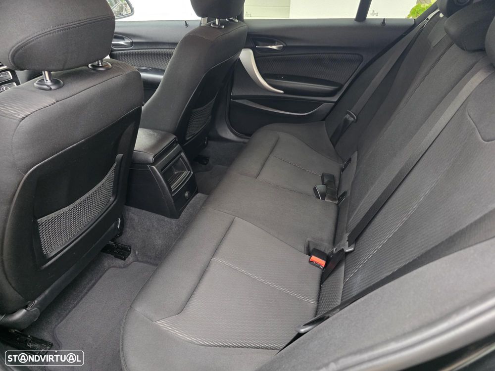 BMW 116 d EDynamics Line Sport - 43