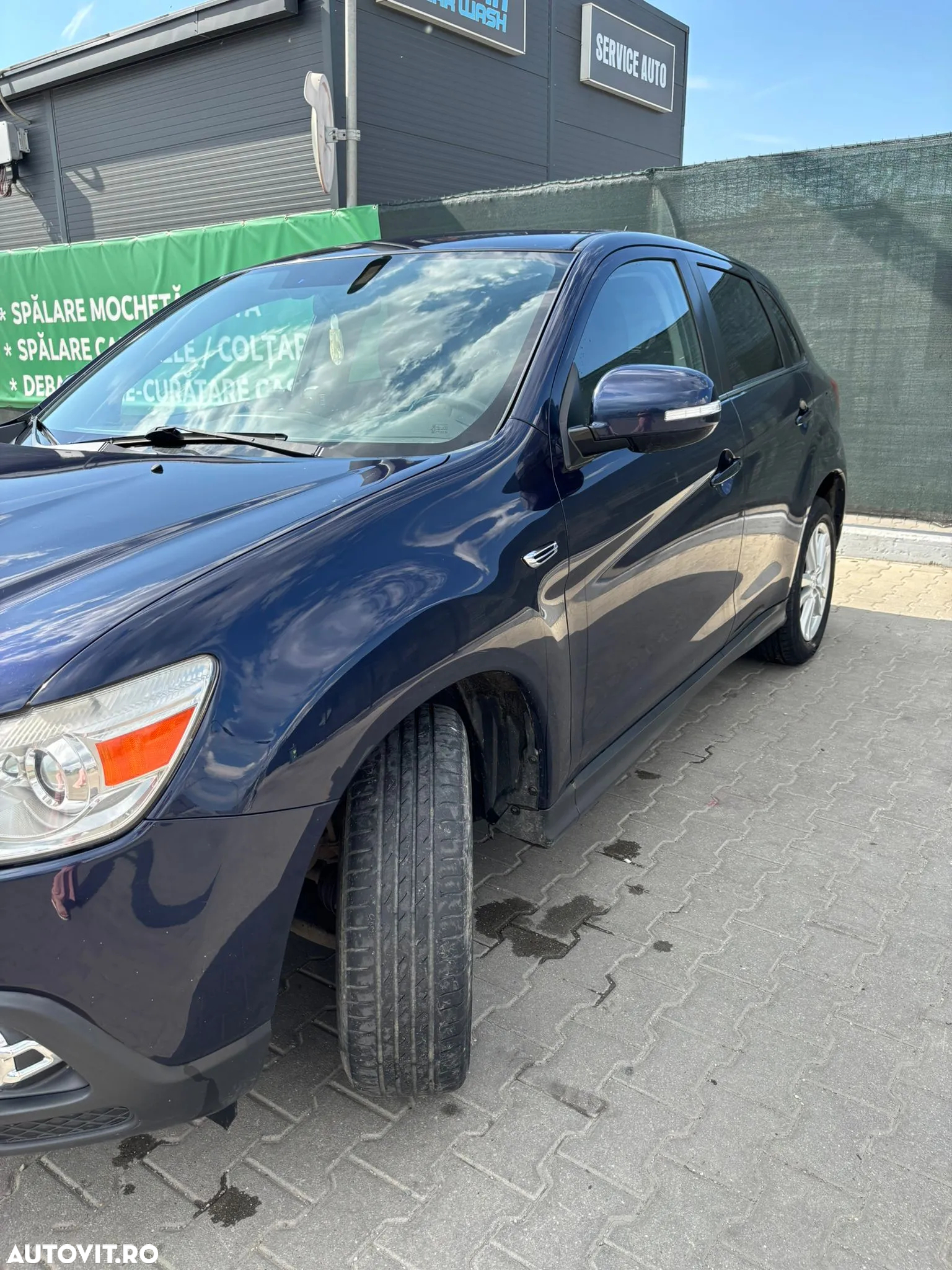 Mitsubishi ASX - 5
