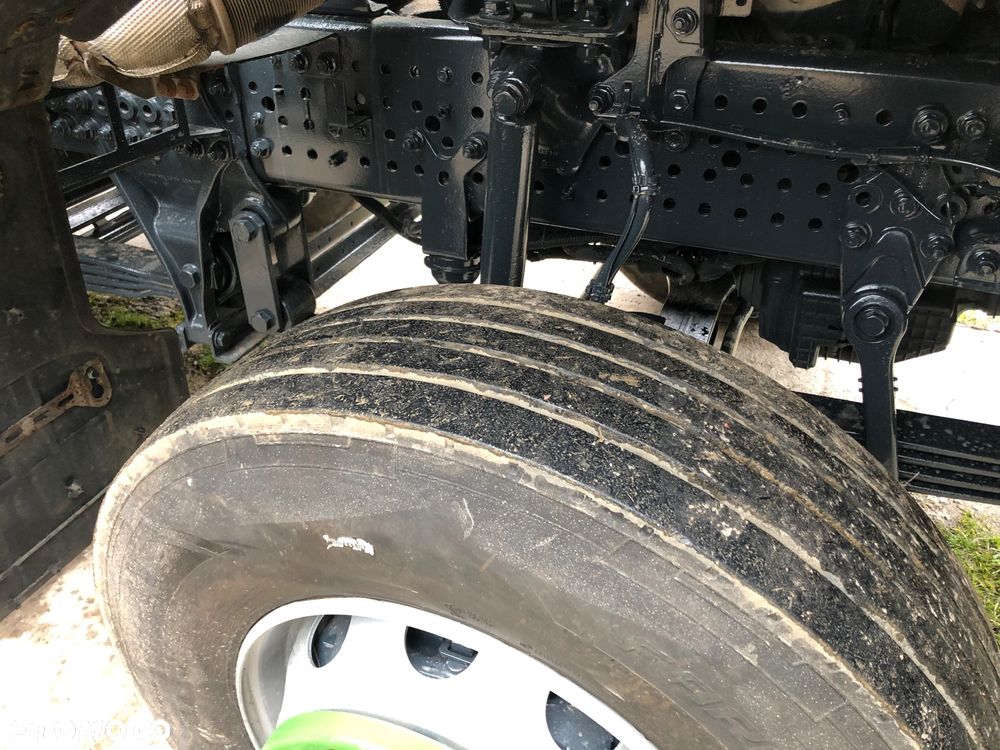 Mercedes-Benz Arocs actros wywrotka 8x4 resory zwolnica - 8