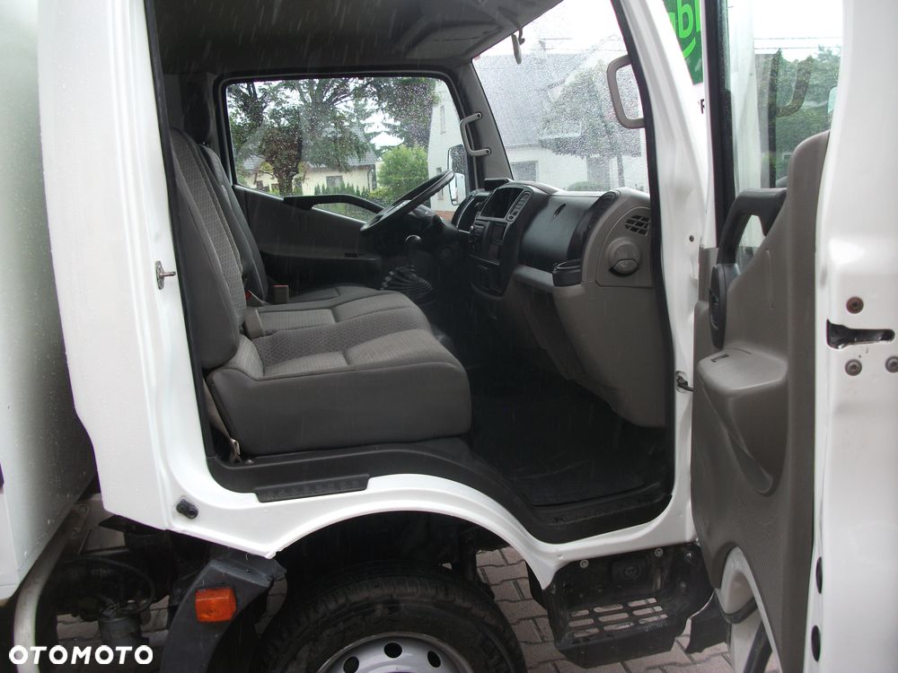 Nissan cabstar - 19