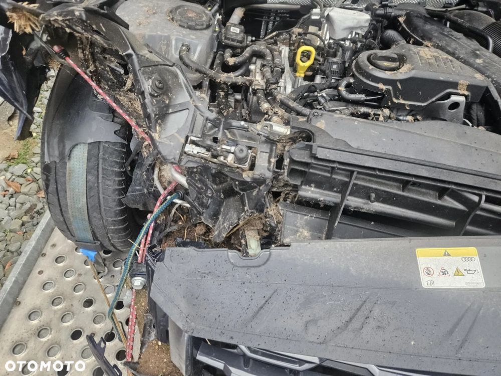 Audi Q2 35 TFSI S tronic design - 22