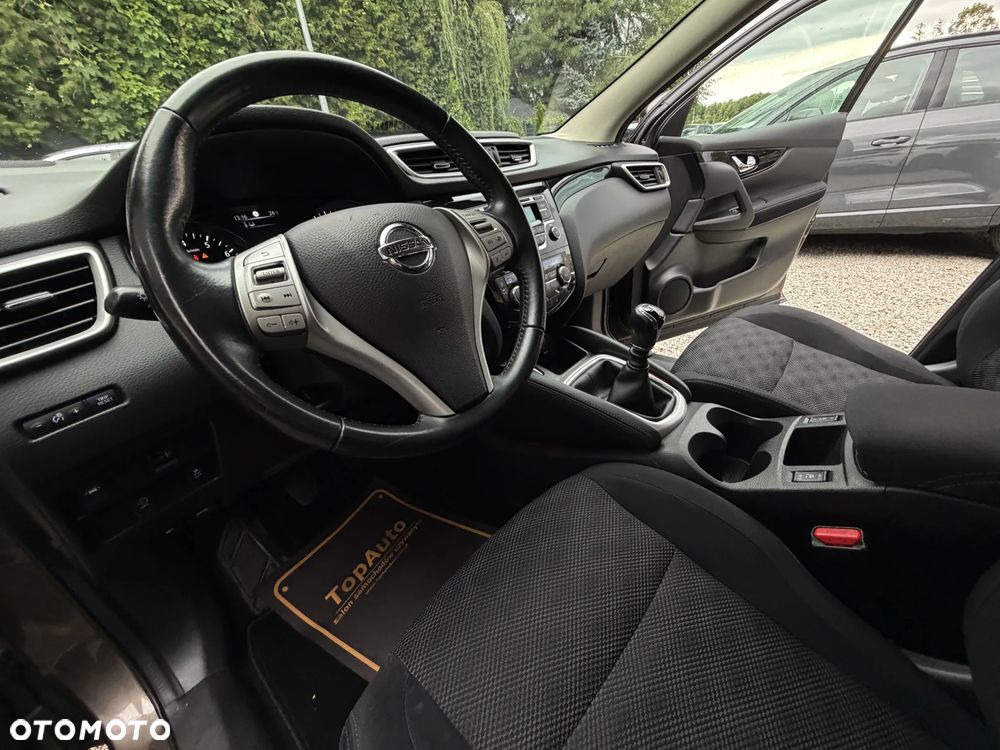 Nissan Qashqai 1.2 DIG-T N-Connecta EU6 - 19