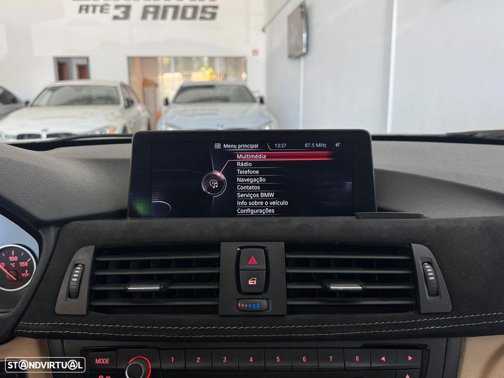 BMW 320 d Auto Pack M - 17