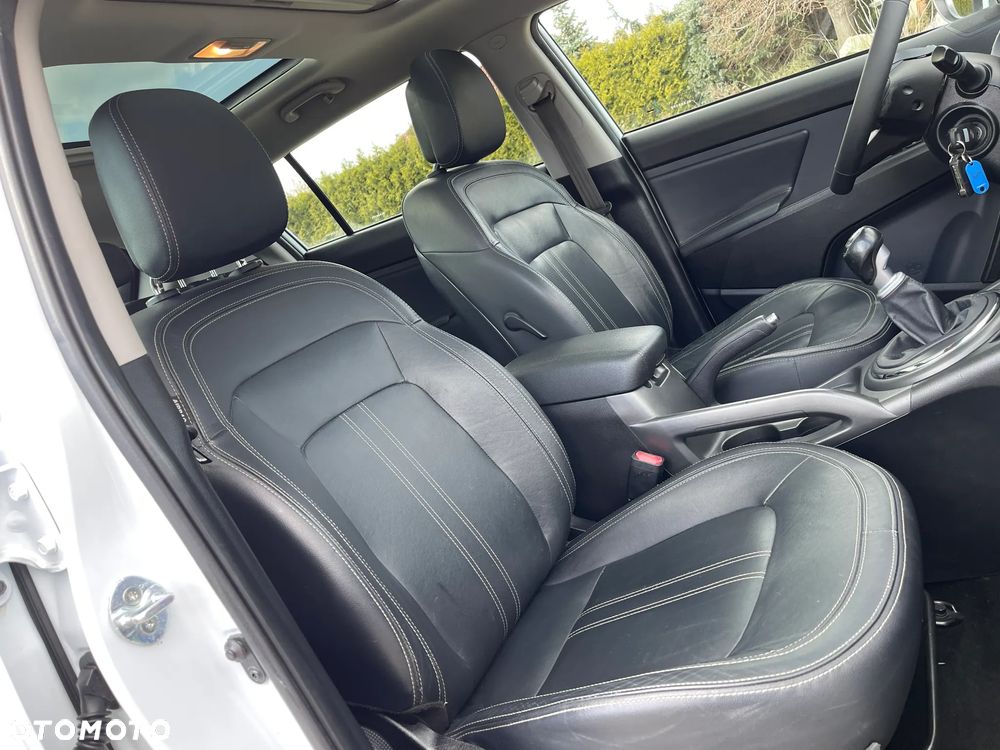 Kia Sportage 2.0 CRDI 4WD Dream-Team Edition - 28