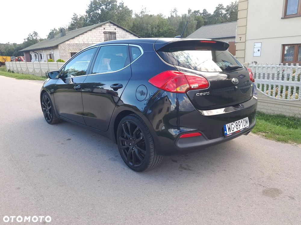 Kia Ceed 1.6 GDI Business Line - 8