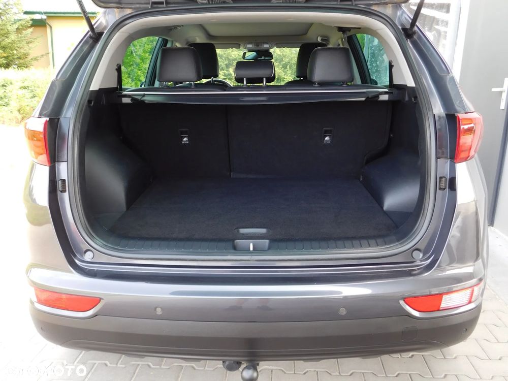 Kia Sportage 1.7 CRDI 2WD Dream-Team Edition - 20
