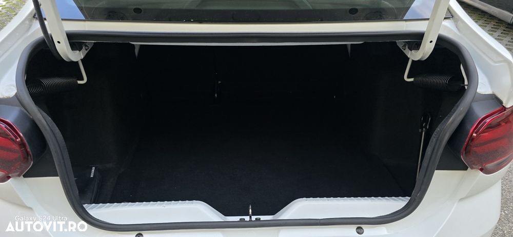 Dacia Logan - 15