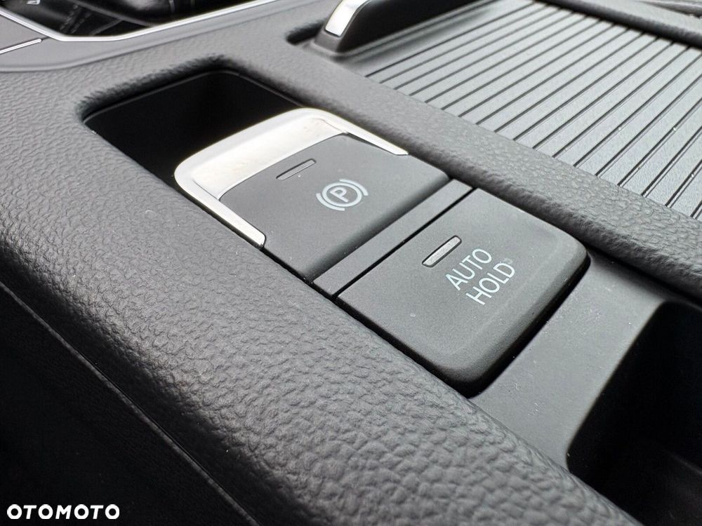 Volkswagen Arteon 2.0 TSI R-Line DSG - 29