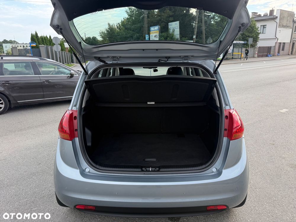 Kia Venga 1.6 Business Line - 21