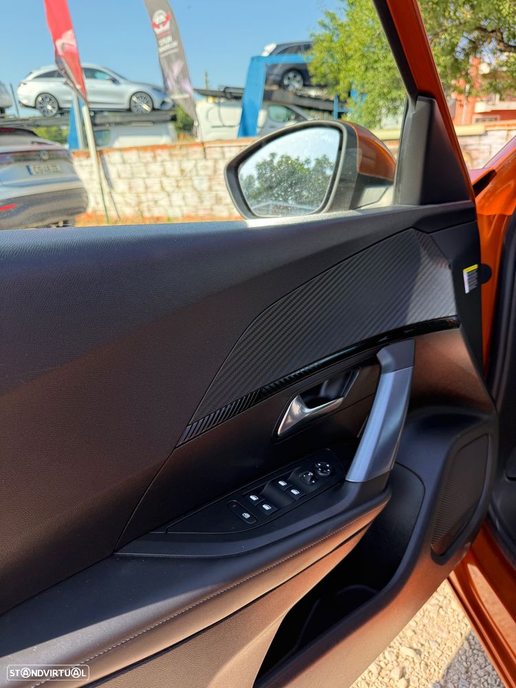 Peugeot 2008 PureTech 100 Stop&Start Allure - 14