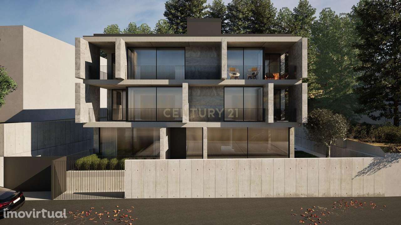 Terreno com Projeto Aprovado para Moradia de 4 Frentes e Estudo Prévio - Grande imagem: 2/26