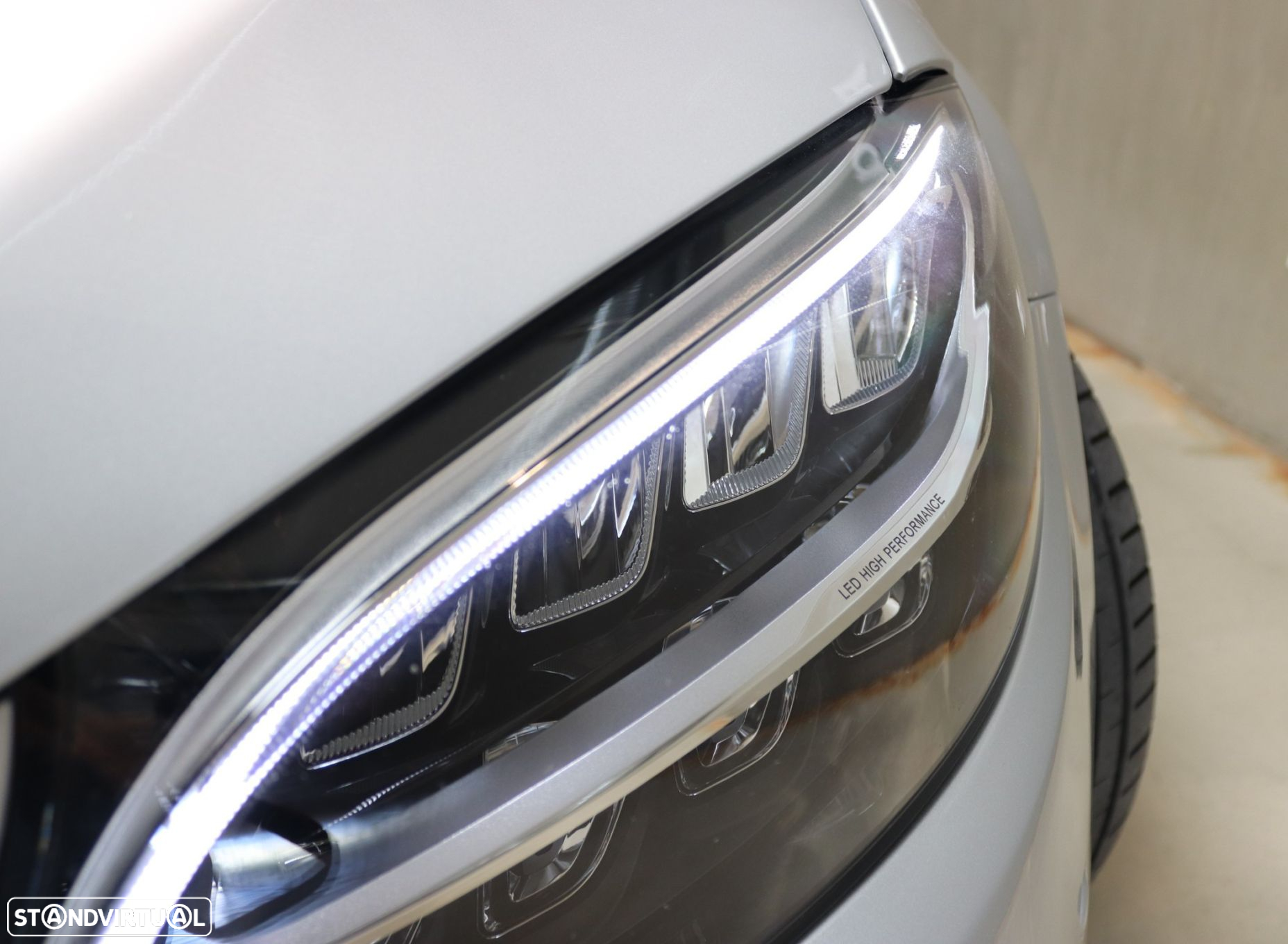 Mercedes-Benz C 300 de AMG Line - 12