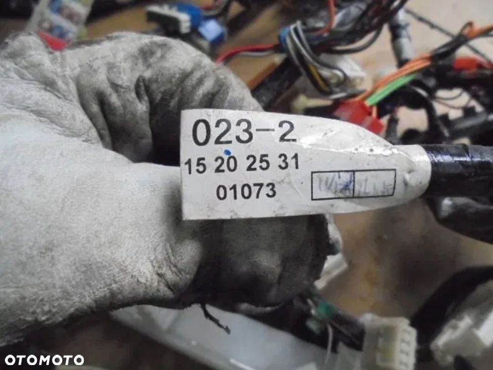 ISUZU NPR 3.0 TDI 2006 INSTALACJA WIĄZKA KABINY - 2