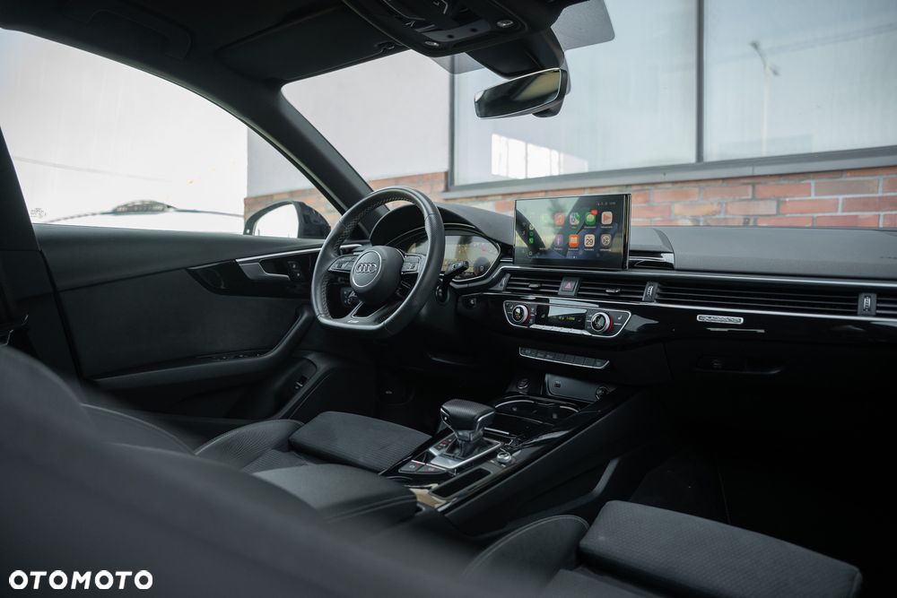 Audi A4 Avant 40 TFSI quattro S tronic S line - 29
