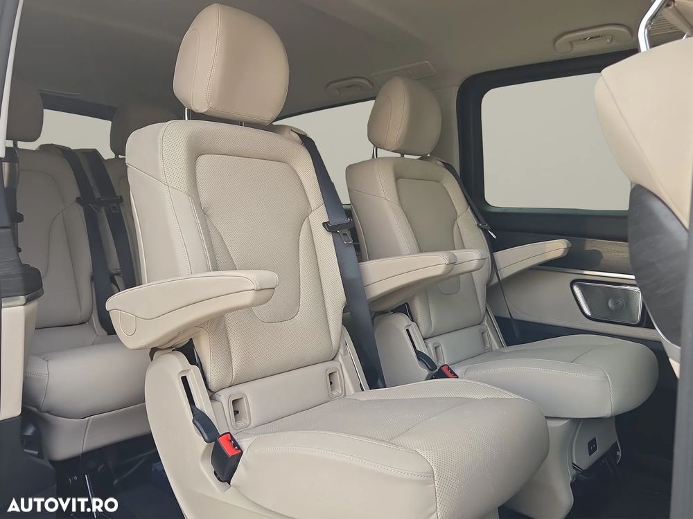 Mercedes-Benz V 300 d Extralang 4Matic 9G-TRONIC Exclusive - 19