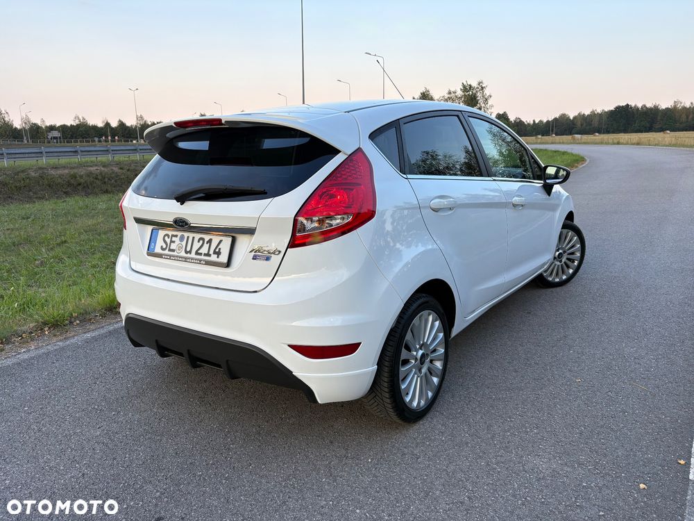 Ford Fiesta 1.4 Titanium - 5
