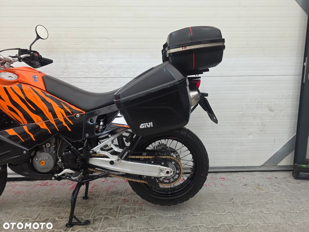 KTM Super Adventure - 13
