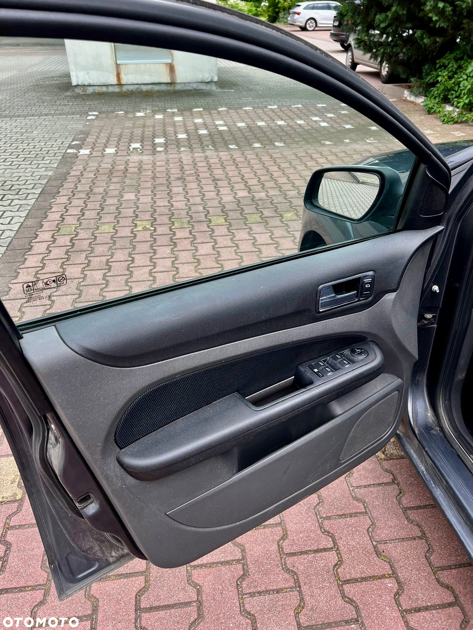 Ford Focus - 11