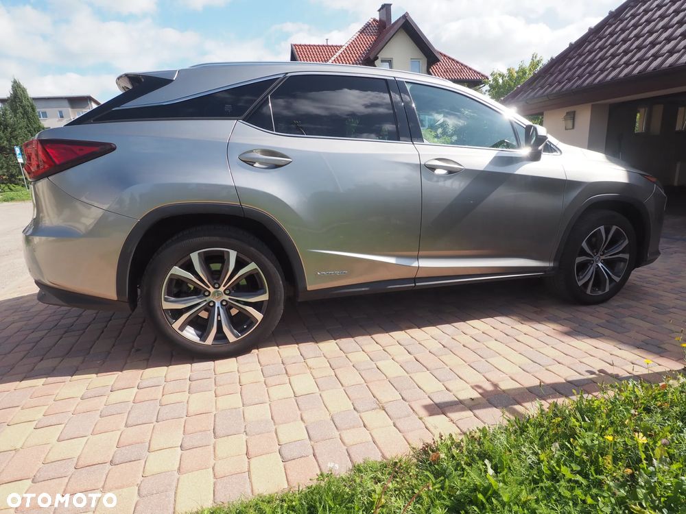 Lexus RX - 5