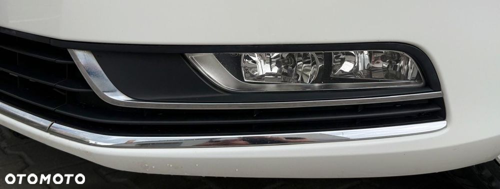 Volkswagen Passat 2.0 Blue TDI DSG SCR Comfortline - 15