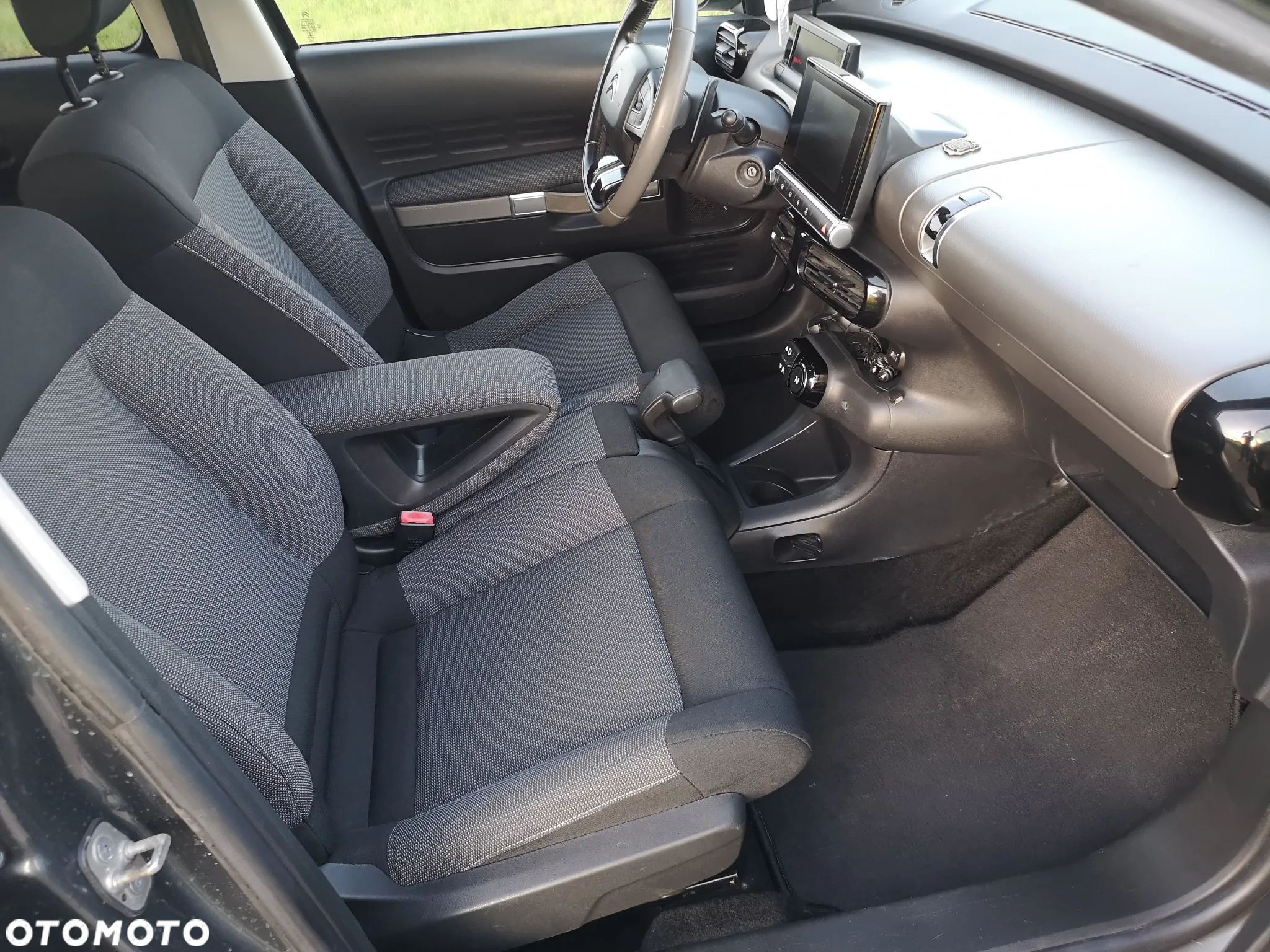 Citroën C4 Cactus 1.2 PureTech Shine Edition S&S ETG - 6