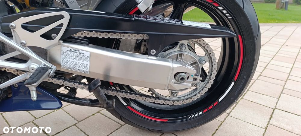 Honda CBR - 33